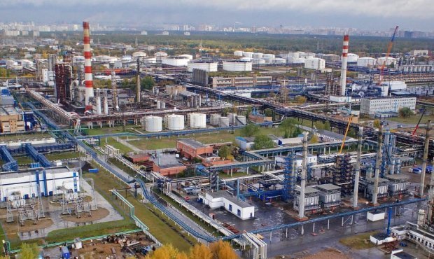 Жители московского района Капотня потребовали закрыть завод «Газпромнефти»