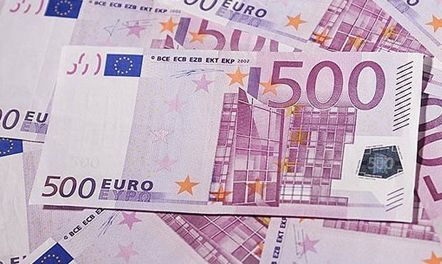 Европейский ЦБ отказался от выпуска банкнот в 500 евро из-за мошенников