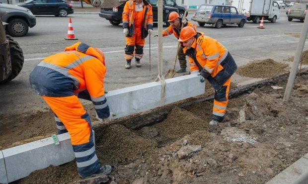 Мэрия Москвы несколько лет закупала гранит для бордюров по завышенной цене