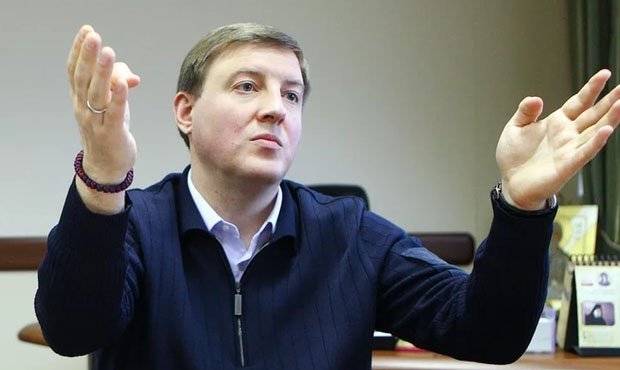 Псковский губернатор Андрей Турчак заработал за год всего 719 тысяч рублей