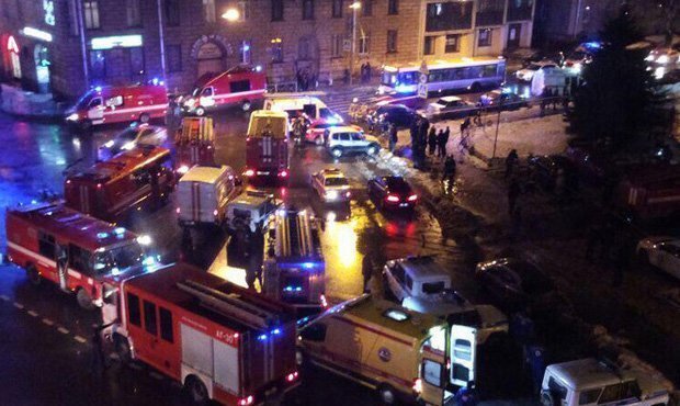 В Петербурге произошел взрыв в магазине «Перекресток». Есть пострадавшие