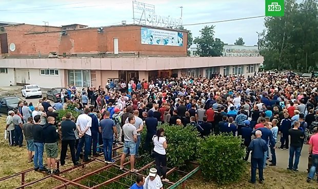 Пензенский суд привлек к ответственности участников стихийного митинга в Чемодановке