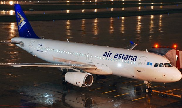 Самолет Air Astana из Москвы совершил экстренную посадку из-за разгерметизации салона