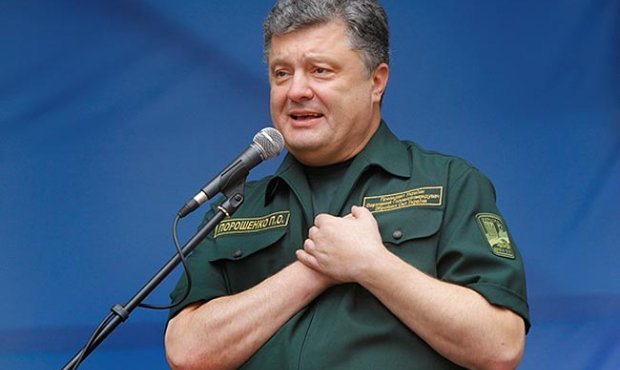 Порошенко сообщил о рекордной концентрации «российских военных» у границ Украины 