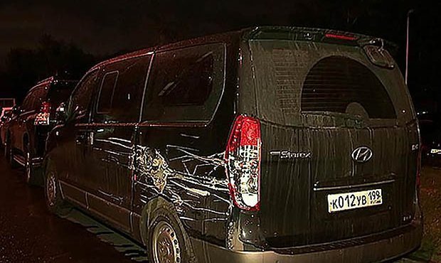 В Москве эвакуатор повредил девять машин и скрылся с места происшествия