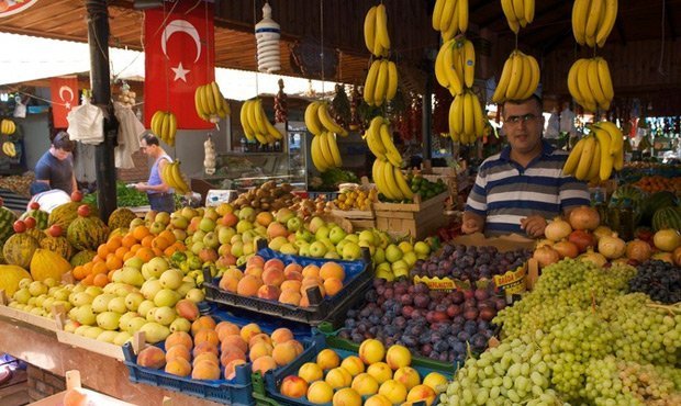 Санкции против Турции обернутся ростом цен на фрукты, одежду и путевки