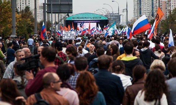 Полиция насчитала на митинге сторонников Алексея Навального 4 тысячи человек