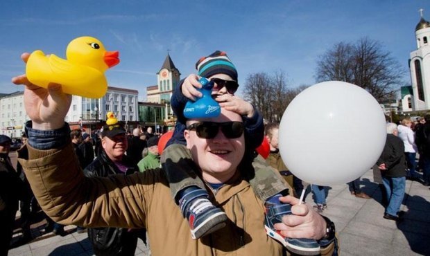 Российские власти законодательно запретят несовершеннолетним участвовать в митингах