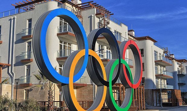 Пустующие дома в сочинской Олимпийской деревне разворовывают мародеры