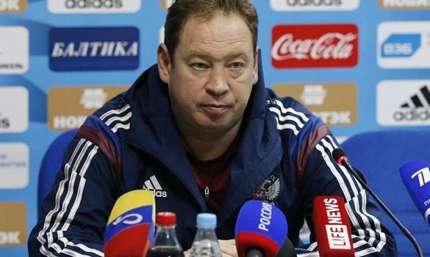 Сборная России под руководством Леонида Слуцкого потерпела первое поражение