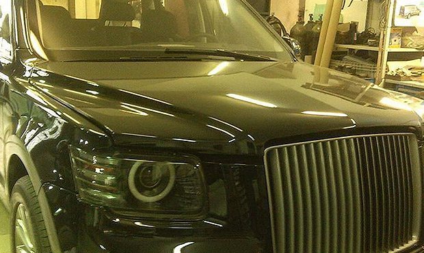 В интернет попали «секретные» фотографии автомобиля проекта «Кортеж»