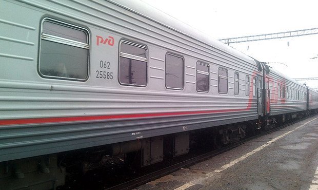 В Амурской области неизвестные обстреляли пассажирский поезд
