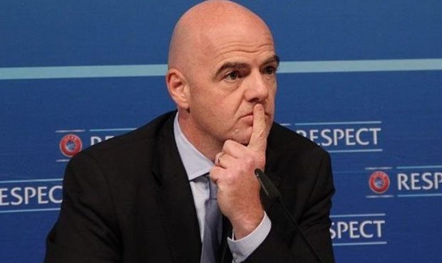 ФИФА не исключила введения «футбольных» санкций против России из-за допинга  