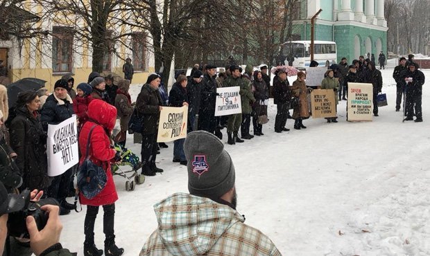 Мэр Смоленска разрешил провести митинг с требованием своей отставки