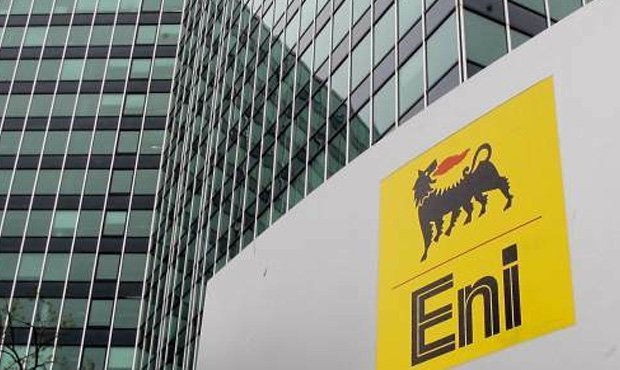 Компания Eni приостановила бурение скважины в Черном море с «Роснефтью» из-за санкций