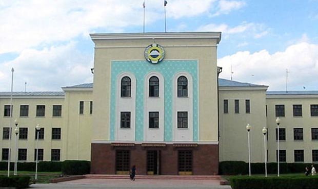 Правоохранительные органы провели обыски в Минфине Карачаево-Черкесии