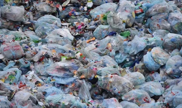 Минприроды в 7 раз снизило плату за негативное воздействие мусорных свалок на экологию