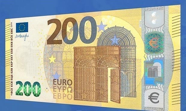 Европейский Центробанк показал широкой публике новые купюры по 100 и 200 евро