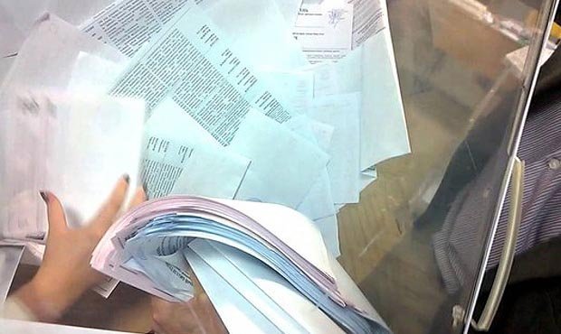 СКР отказался возбуждать дело по факту вброса бюллетеней на выборах в Подмосковье