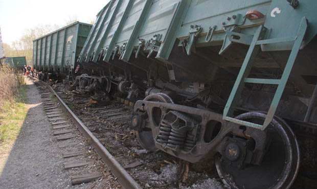 В Сахалинской области сошли с рельсов вагоны со снарядами