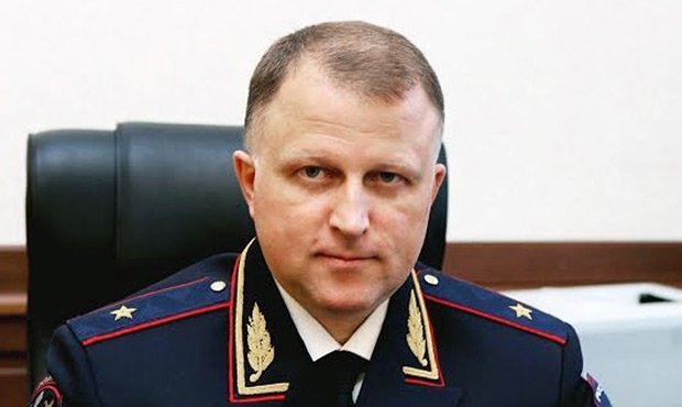 Начальника ГУЭБиПК предупредили о неполном служебном соответствии