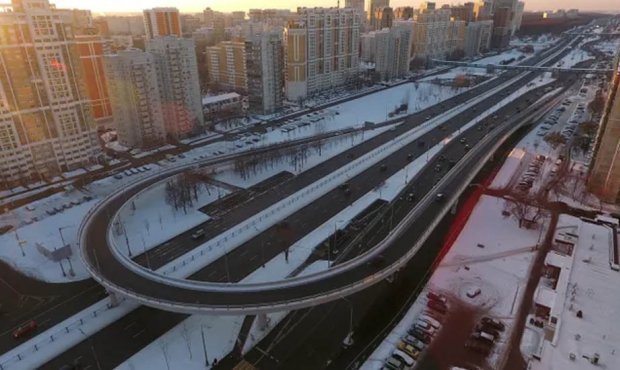 Московские власти рапортовали о сдаче в эксплуатацию эстакады, которая уже была построена 