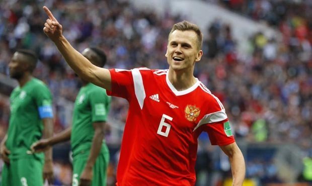 Российских болельщиков будут штрафовать за оскорбление сборной по футболу