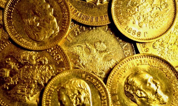 Житель Курска нашел клад с золотыми монетами и отнес в полицию. Там ценности пропали