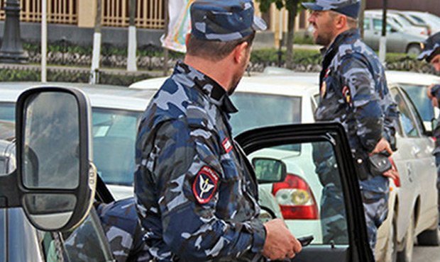 В Дагестане найден взорванный автомобиль с фрагментами тел