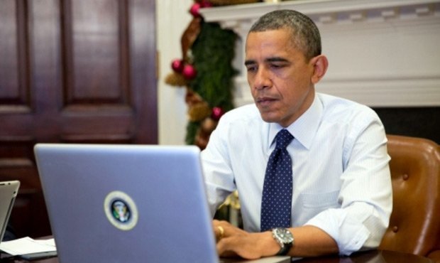 Сайт WikiLeaks начал публиковать переписку президента США Барака Обамы