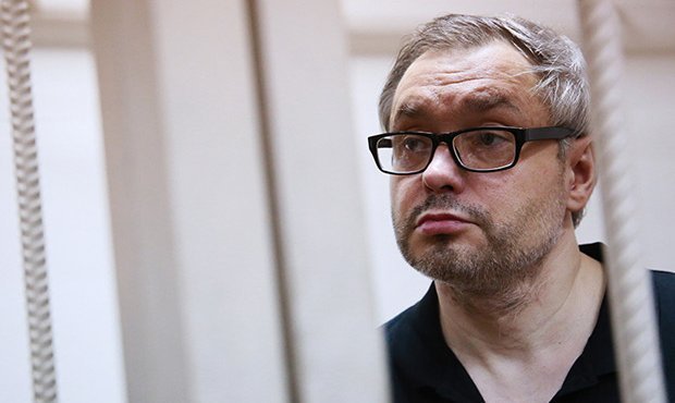 Обвиняемого в хищении экс-сенатора Глеба Фетисова отпустили из-под домашнего ареста