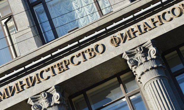 Минфин предложил отменить часть льгот, а остальные заменить на денежные выплаты