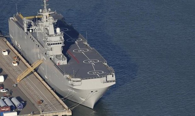 Франция ведет переговоры с Египтом по продаже вертолетоносцев «Мистраль»