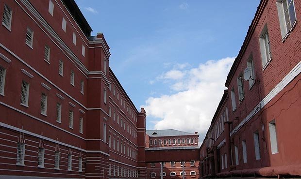 Около 20 заключенных Владимирского централа одновременно вскрыли себе вены