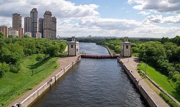 Навигацию по каналу имени Москвы на северо-западе столицы закрыли из-за новой протечки в Тушинском тоннеле