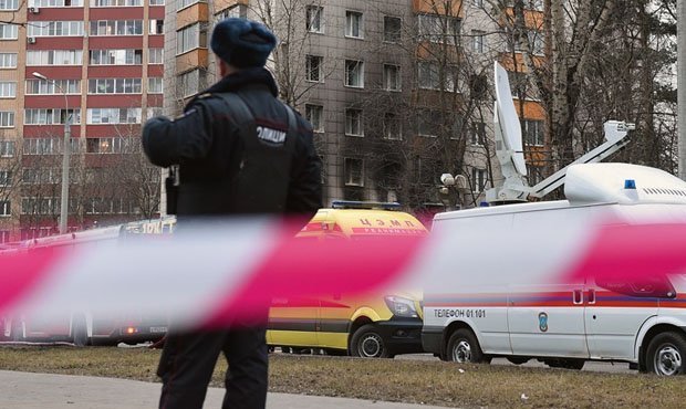 В Астрахани неизвестные расстреляли сотрудников полиции и похитили их оружие