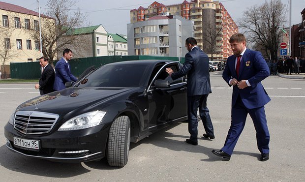 Рамзан Кадыров пересадит чеченских чиновников с иномарок на Lada Vesta