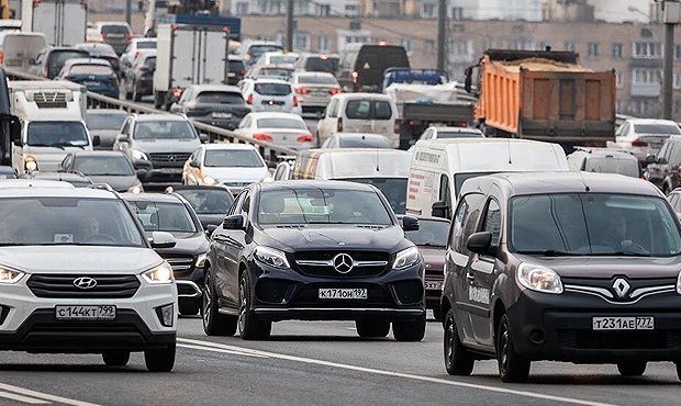 В интернете выставили на продажу базу данных миллиона автовладельцев Москвы и Подмосковья