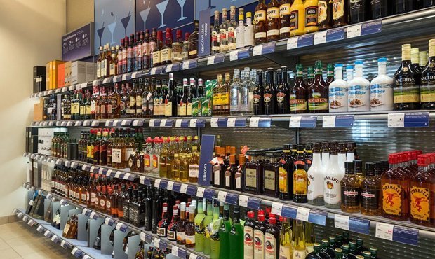 Российские магазины перестали принимать на продажу импортный алкоголь из-за нового закона