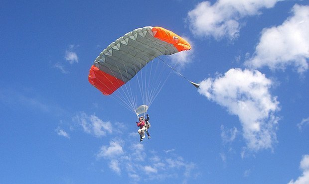 В Таиланде во время прыжка с парашютом разбился российский гражданин