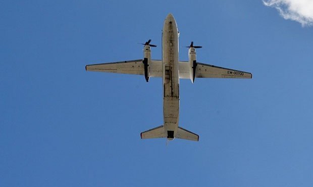 Под Саратовом совершил жесткую посадку самолет Ан-26 с курсантами. Один человек погиб  