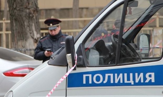 В Самаре старшеклассник принес в колледж дымовые факелы и пневматическое оружие
