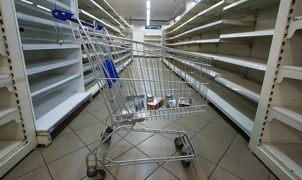 С прилавков магазинов начнут массово исчезать продукты из-за новых санитарных требований