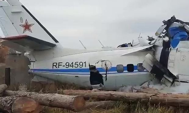 Власти Татарстана выплатят семьям погибших в результате крушения самолета L-410 по миллиону рублей