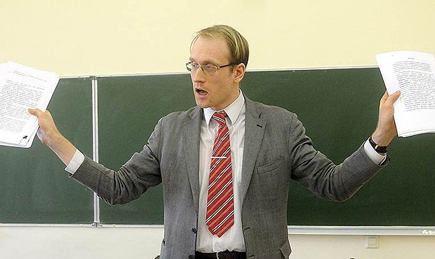 СКР и налоговая проверят иностранные доходы основателя «Диссернета»