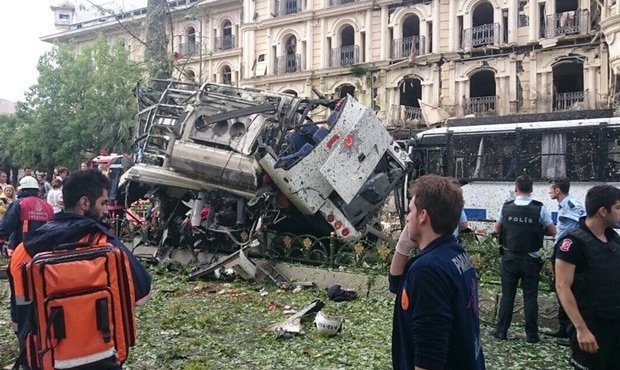 В исторической части Стамбула прогремел взрыв. Есть погибшие 