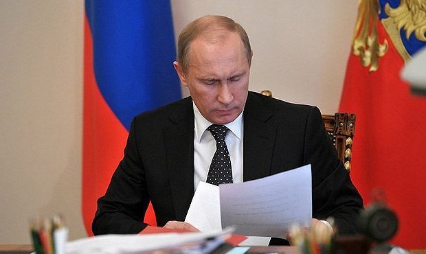 Президент подписал не одобренный Госдумой и Советом Федерации закон