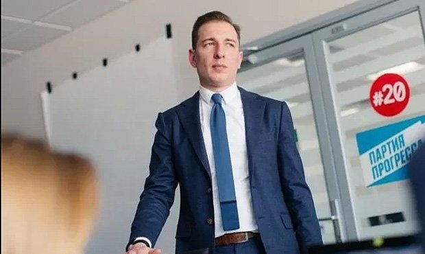 Главу ФБК задержали из-за отказа удалять фрагменты из фильма «Он вам не Димон»