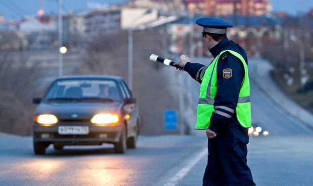 ГИБДД расшифровала понятие «опасная езда», которое внесут в ПДД  