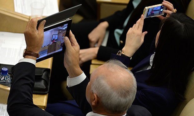 Депутатов Госдумы обязали отчитаться о своей активности в социальных сетях